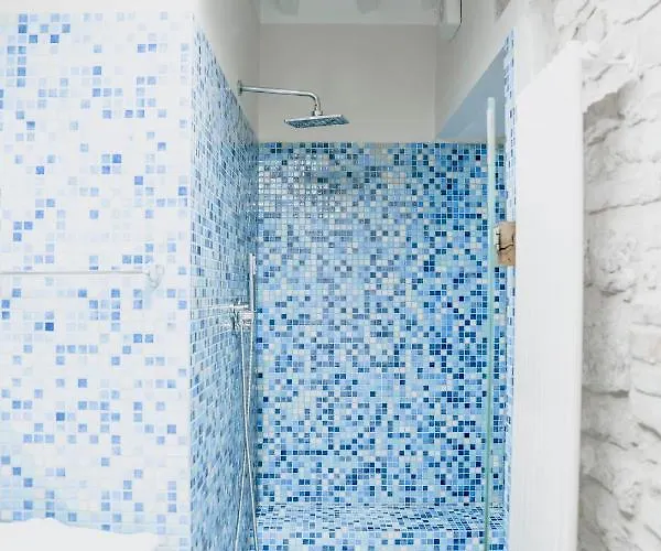 بيت ضيافة Piccolo Girasole بيرودجا